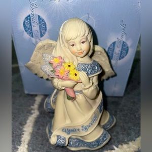 Sarah’s Angels Figurine 2005 You’re Special 07048 Gift Art